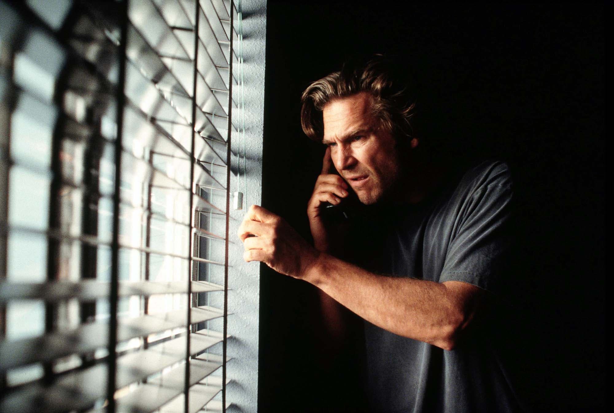 A still from the film Arlington Road